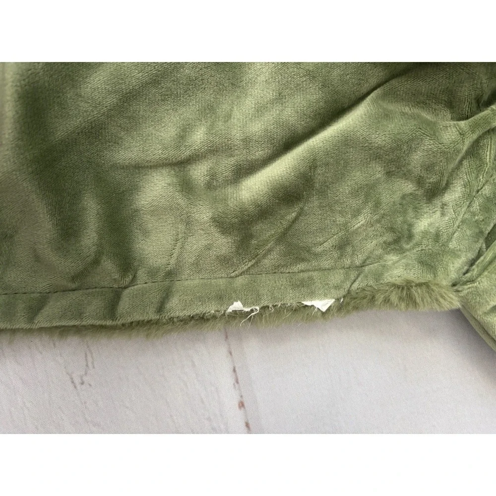 Pillowfort‎ Plush Dinosaur 3D Hooded Blanket, NWOT
